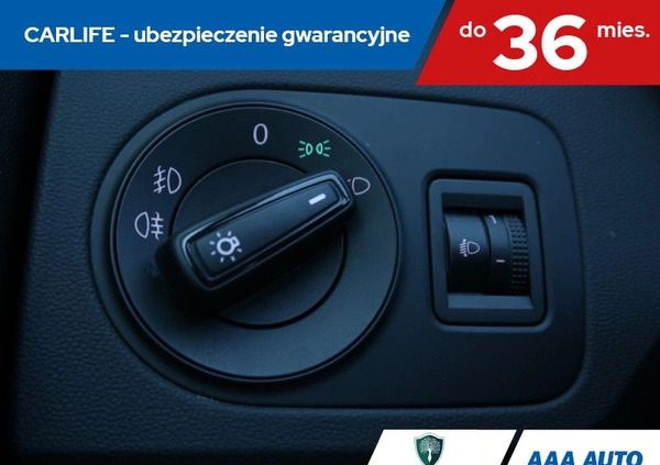 Seat Ibiza cena 36000 przebieg: 103488, rok produkcji 2017 z Boguchwała małe 232